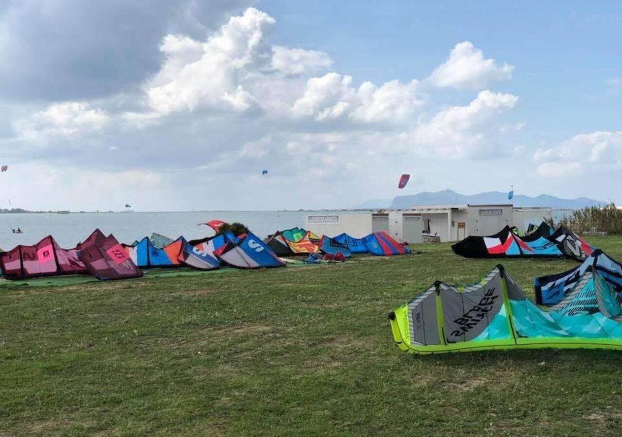 ビルジ・ヴェッキ Kite Hub Lo Stagnone Bed & Breakfast エクステリア 写真